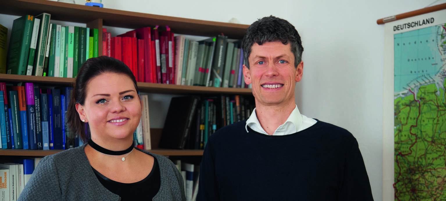 Sie untersuchten die Job Security Councils – Kathrin Filipiak und Gernot Mühge vom Helex-Institut