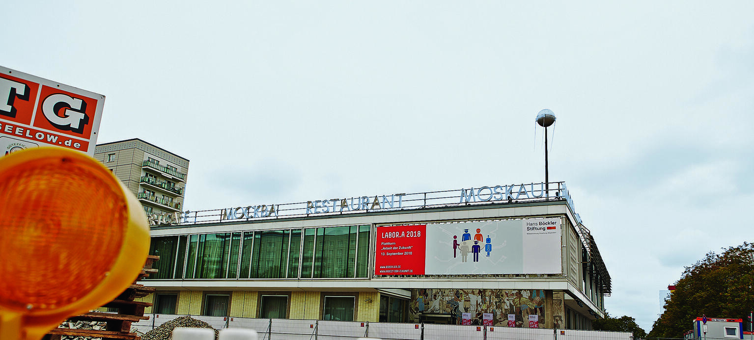 Das Café Moskau in Berlin war Veranstaltungsort der ersten LABOR.A.