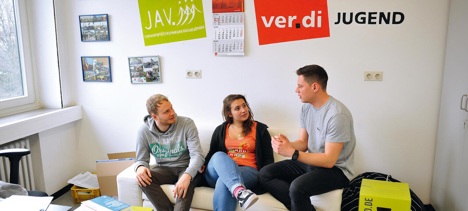 JAV der Uniklinik Düsseldorf: Denis Schatilow, Melina Marquez, Julian Winter (v.r.n.l.)