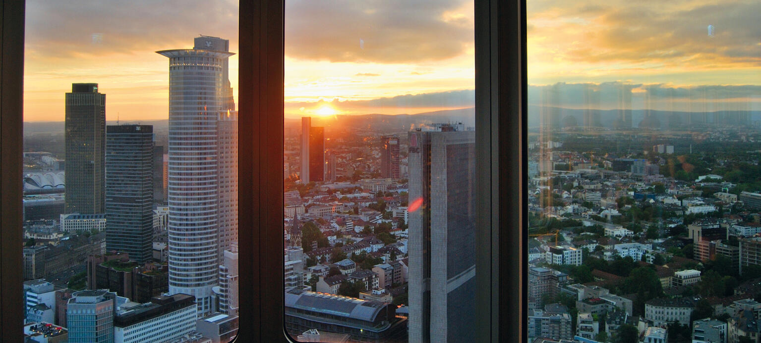 Blick aus der Zentrale von DB Systel, im Silberturm in Frankfurt am Main