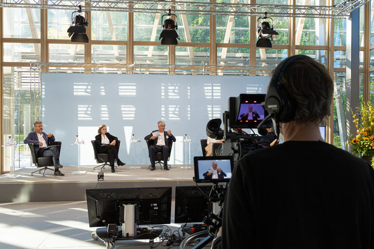 Über den Wert der Mitbestimmung KAS HBS