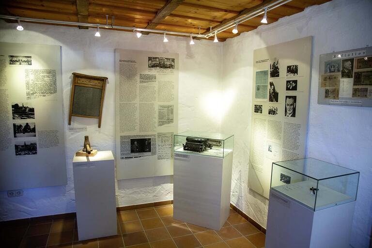 Innenraum des Hans Böckler Hauses in Trautskirchen