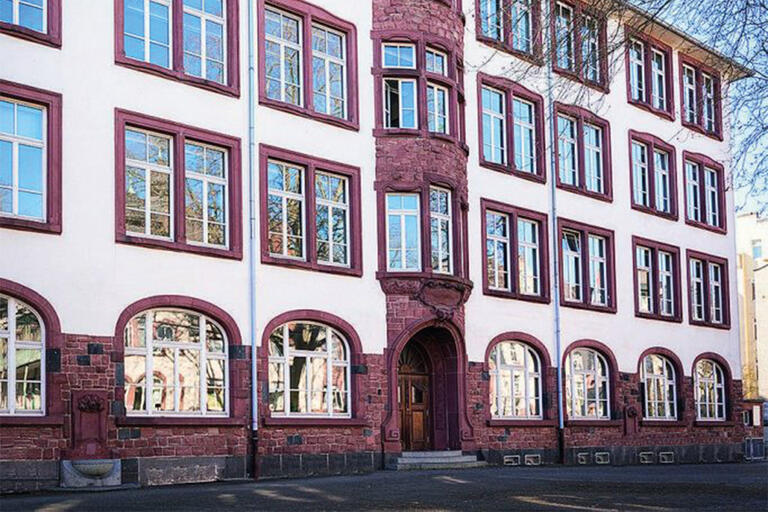Hans-Böckler-Schule in der Frankfurter Rohrbachstraße