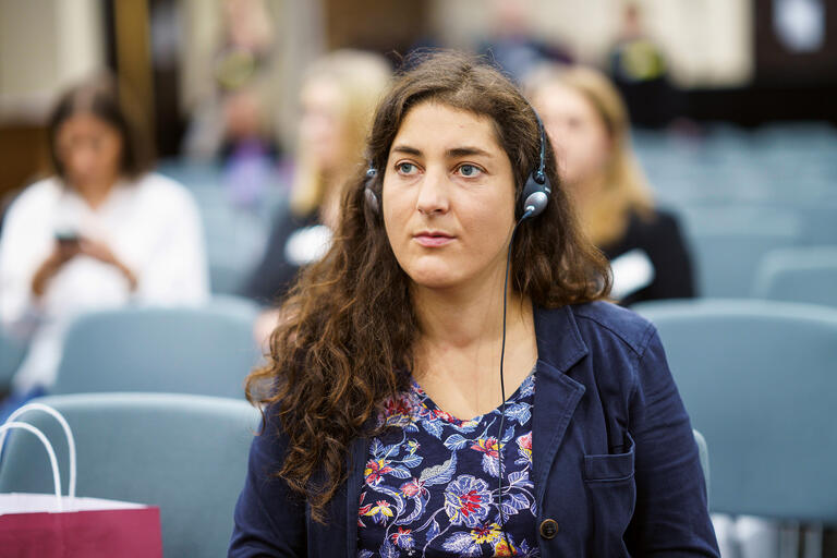Fatime Görenekli von der Servicestelle für Studium und Behinderung der Uni Kassel