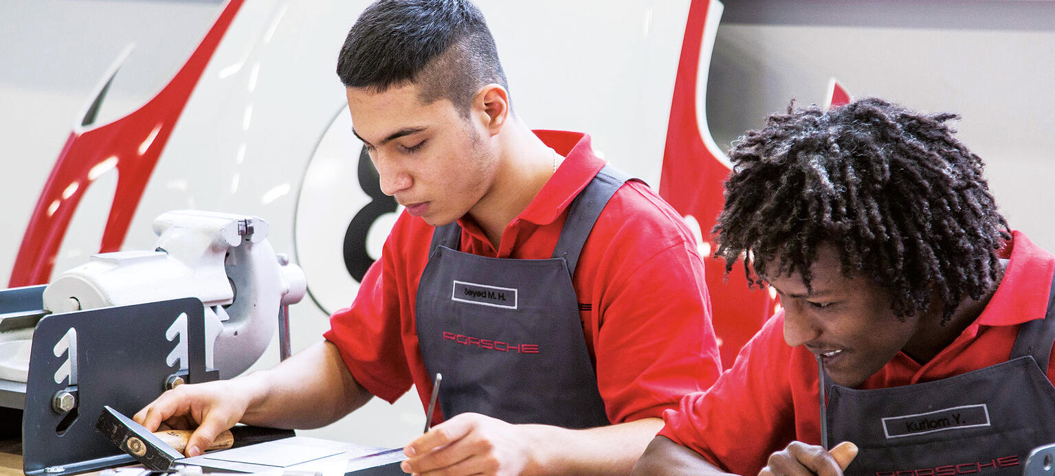 Auszubildende bei Porsche