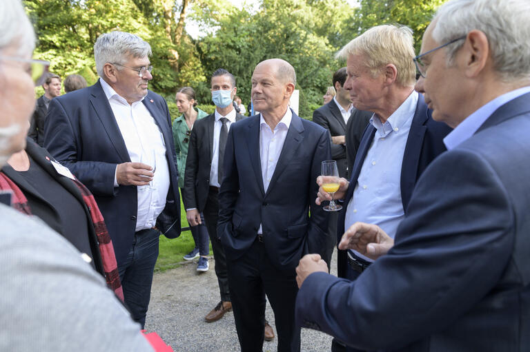 Hoffmann, Hofmann, Vassilianis, Scholz, 