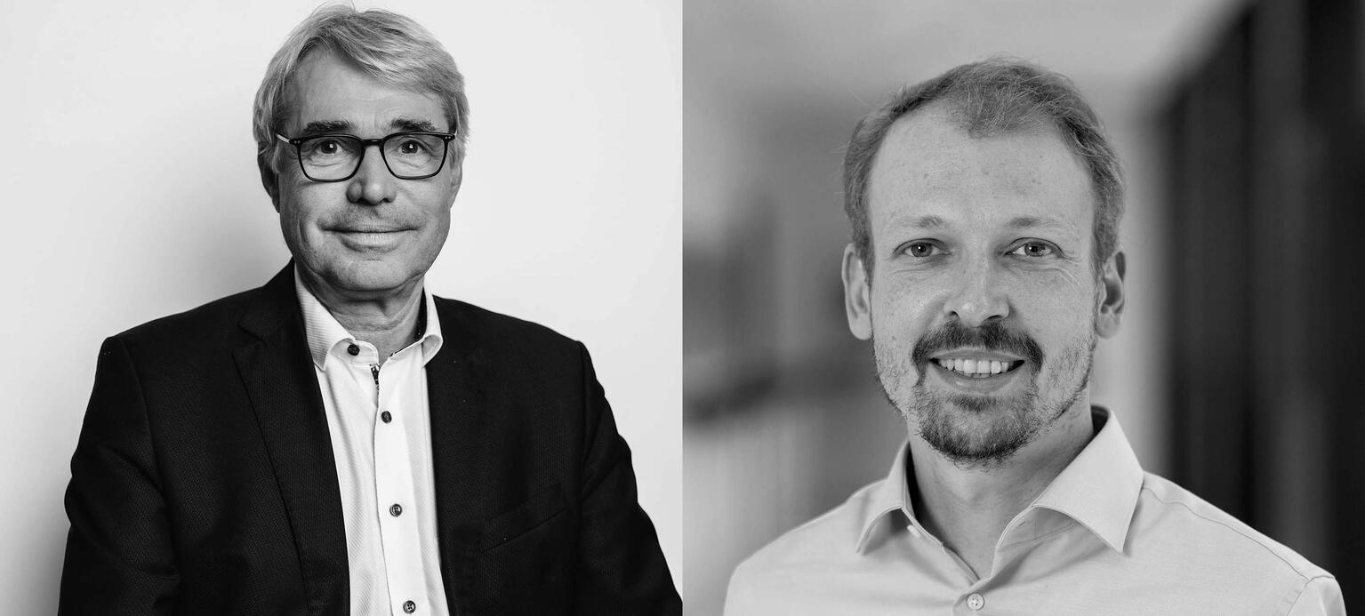 Schwarz-Weiß-Porträts von Carl-Julius Cronenberg (l.), Sprecher für Mittelstand und Freihandel der FDP-Bundestagsfraktion; Laurens Brandt, Wissenschaftlicher Referent für Arbeitsrecht am Hugo Sinzheimer Institut für Arbeits- und Sozialrecht