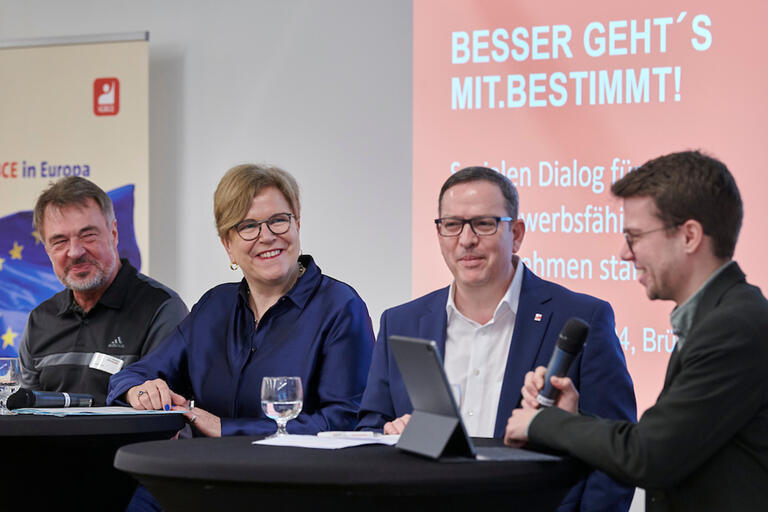 Teilnehmer*innen Podiumsdiskussion
